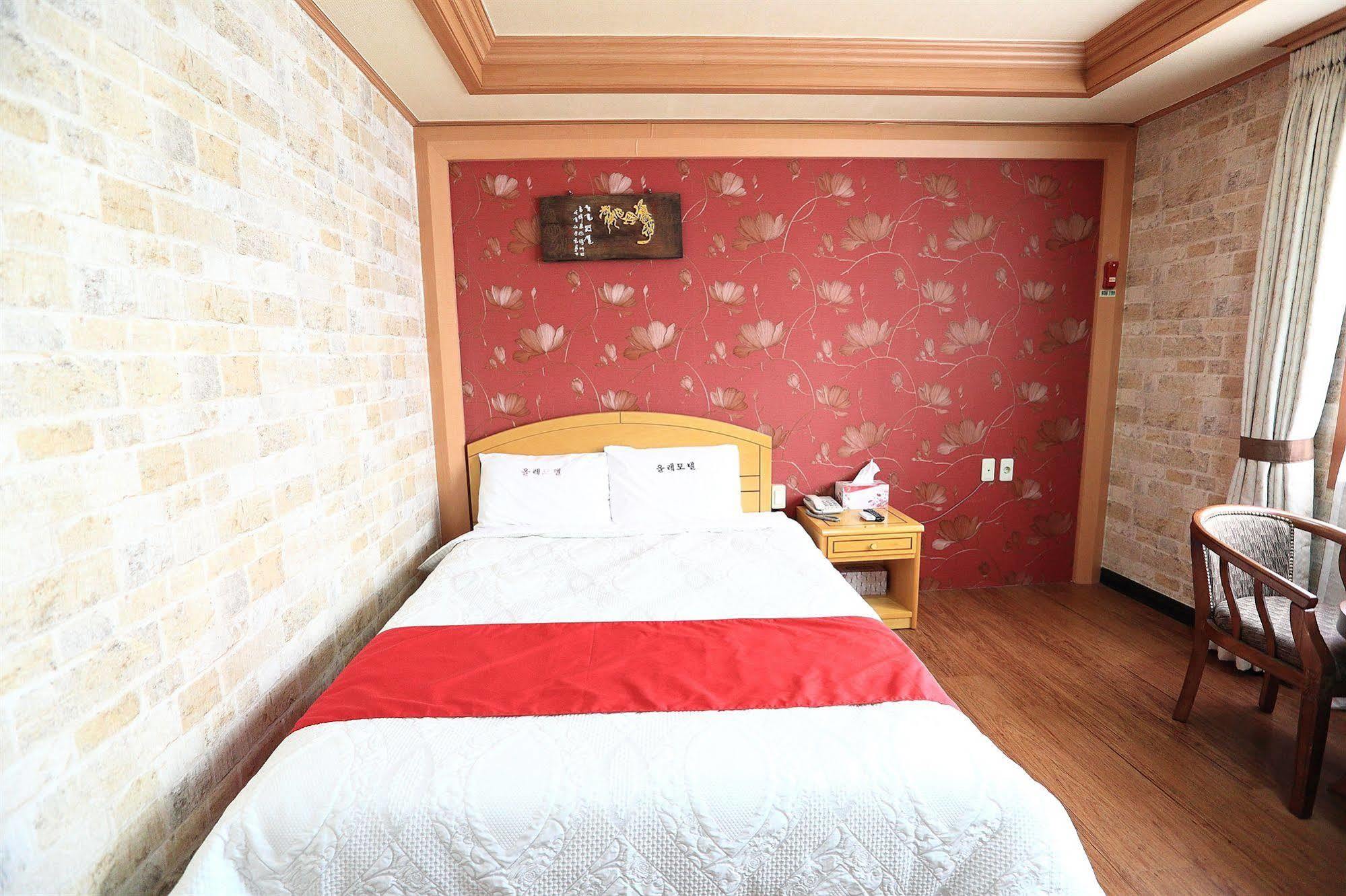 Jeju Olleh Hotel Екстериор снимка